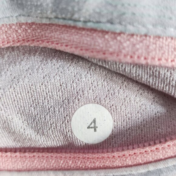 Lululemon athletic wear leggings black with white & pink pattern women's size 4 - Picture 5 of 12
